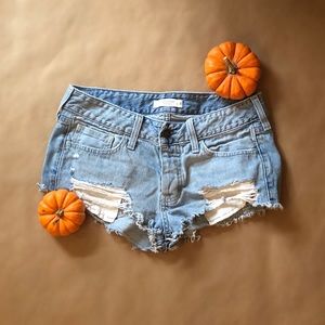 Abercrombie light denim cut of shorts size 2